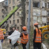 Les villes ukrainiennes sont ciblées quotidiennement par des frappes russes (archives). KEYSTONE/EPA/SERGEY DOLZHENKO